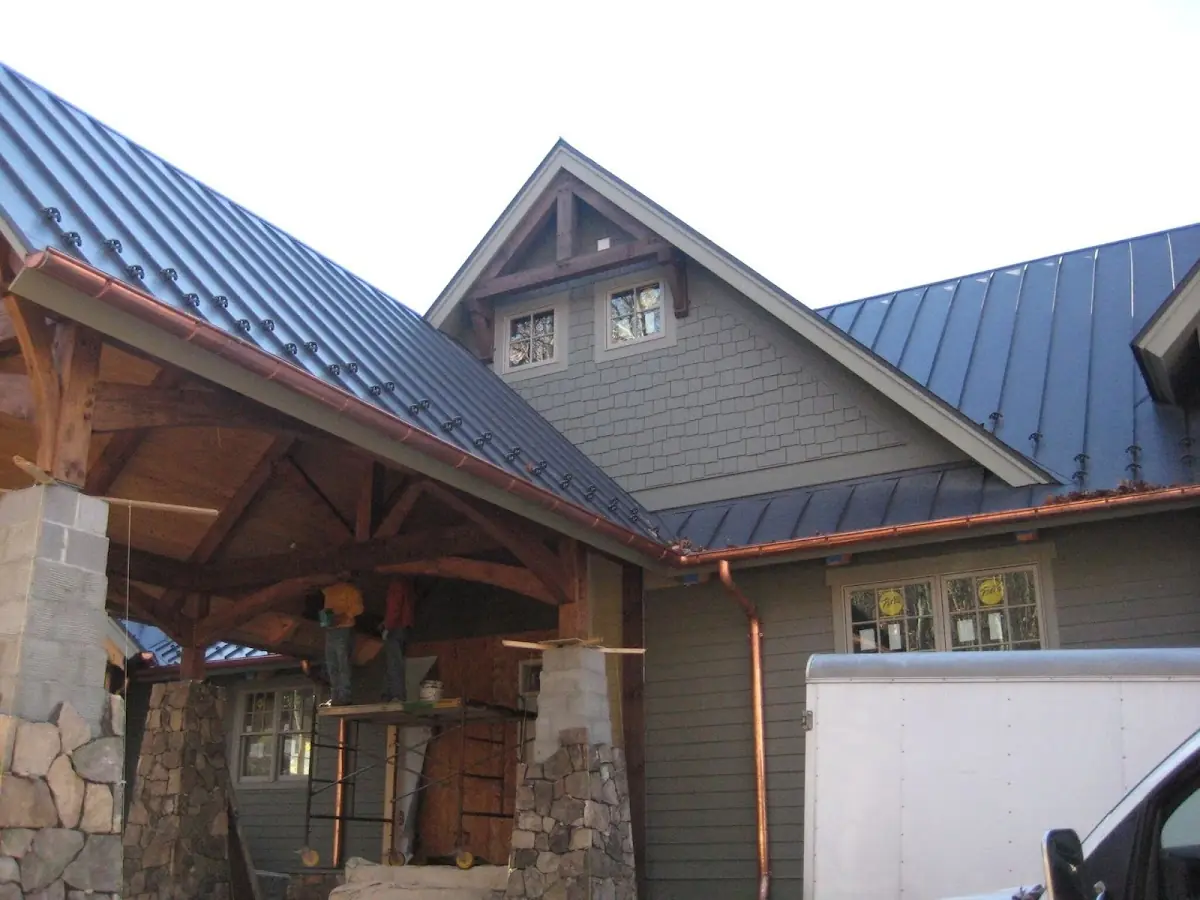 Craftsman Roofing team delivering quality roofing work in City Center